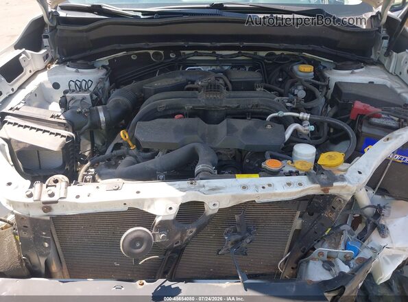 JF2SJABC8JH558833 2018 SUBARU FORESTER White Vista trasera