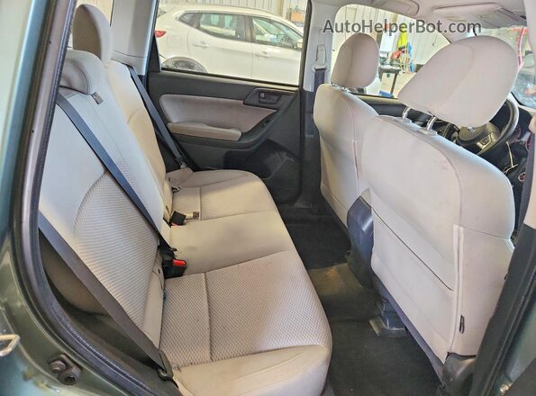 JF2SJABC9HH490990 2017 SUBARU FORESTER Green Widok tylnych siedzeń
