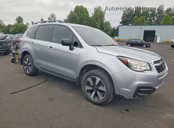 JF2SJABCXJH544397 2018 SUBARU FORESTER Silver Front right