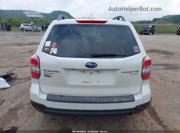 JF2SJADC0GH506957 2016 SUBARU FORESTER Белый 