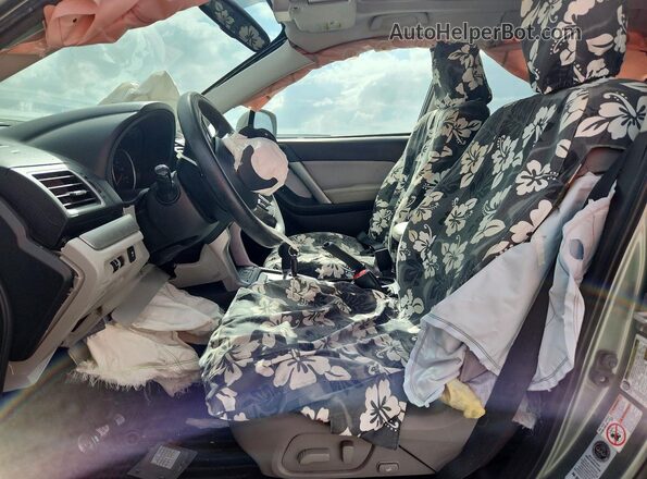 JF2SJADC1GH400355 2016 SUBARU FORESTER Green Front interior view