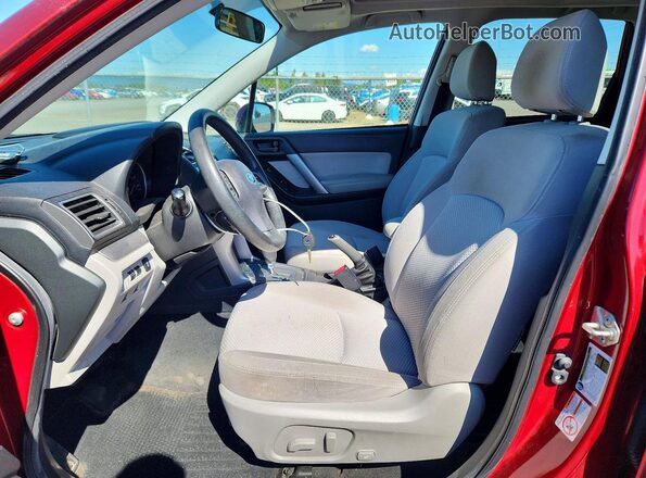 JF2SJADC2GH506653 2016 SUBARU FORESTER Темно-бордовый Вид салона спереди