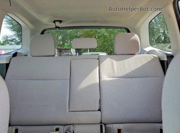 JF2SJADC3GH506306 2016 SUBARU FORESTER White Հետևի նստատեղերի տեսք