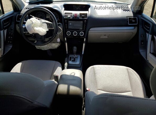 JF2SJADC4GH544790 2016 SUBARU FORESTER White Widok deski rozdzielczej