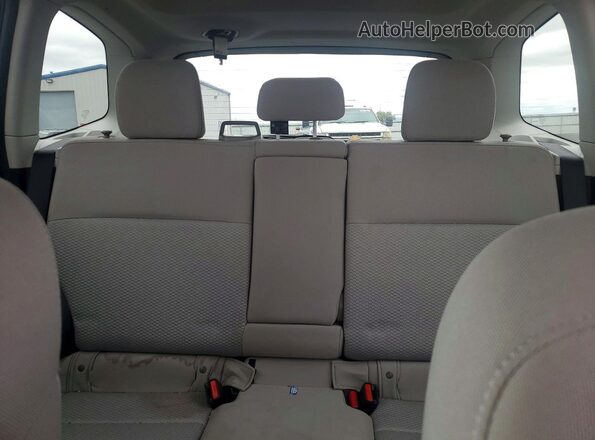 JF2SJADC5GH553000 2016 SUBARU FORESTER Red Հետևի նստատեղերի տեսք