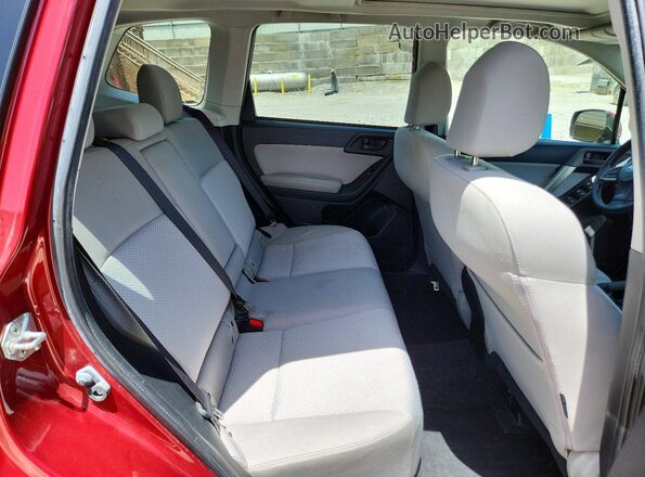 JF2SJADC9GH469441 2016 SUBARU FORESTER Red Вид задньої частини салону