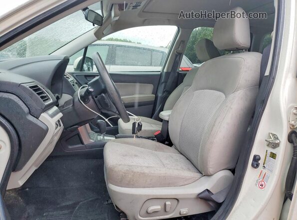 JF2SJADCXGH427442 2016 SUBARU FORESTER White Widok wnętrza z przodu