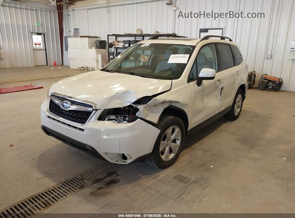 JF2SJADCXGH567040 2016 SUBARU FORESTER Белый Вид спереди