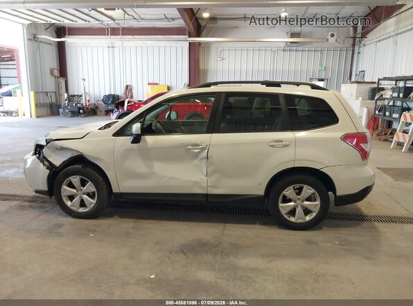 JF2SJADCXGH567040 2016 SUBARU FORESTER Белый 
