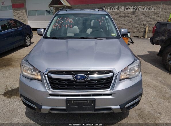 JF2SJAEC0HH500608 2017 SUBARU FORESTER Серебряный Вид щитка приборов