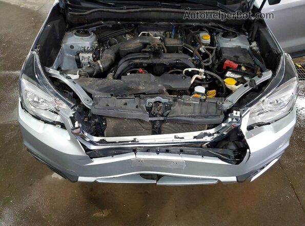 JF2SJAEC0HH810080 2017 SUBARU FORESTER Silver Vista del compartimento del motor