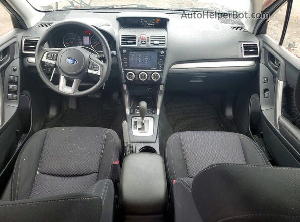 JF2SJAEC0JH471777 2018 SUBARU FORESTER Silver წინა პანელის ხედი