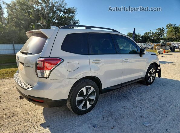 JF2SJAEC0JH509444 2018 SUBARU FORESTER White Задня права чверть