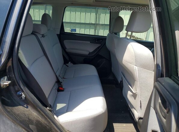 JF2SJAEC0JH547837 2018 SUBARU FORESTER Gray Вид задньої частини салону