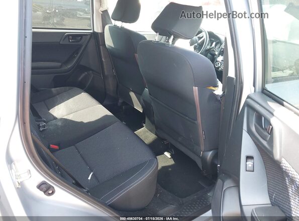 JF2SJAEC0JH587206 2018 SUBARU FORESTER Silver Vista de la etiqueta del VIN