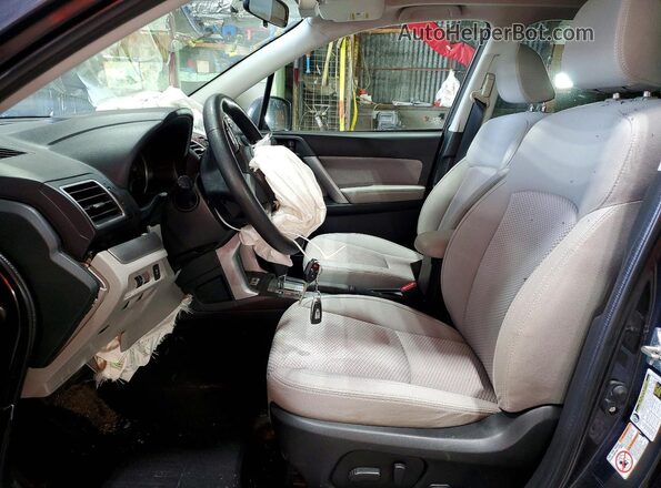JF2SJAEC1HH506899 2017 SUBARU FORESTER Charcoal Vista interior delantera