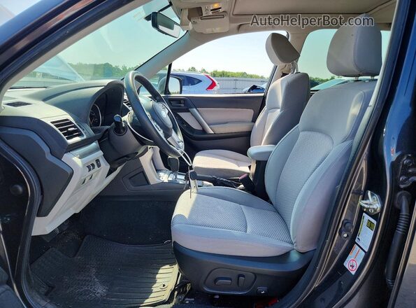 JF2SJAEC1HH805079 2017 SUBARU FORESTER Gray Widok wnętrza z przodu