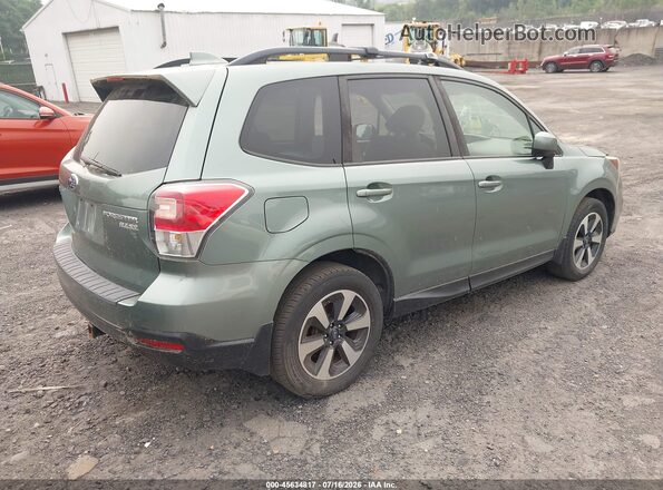 JF2SJAEC3HH405492 2017 SUBARU FORESTER Зеленый Задняя правая четверть