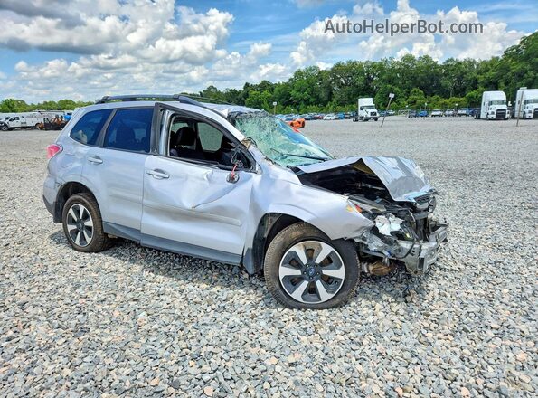 JF2SJAEC3HH451954 2017 SUBARU FORESTER Silver Delantero derecho