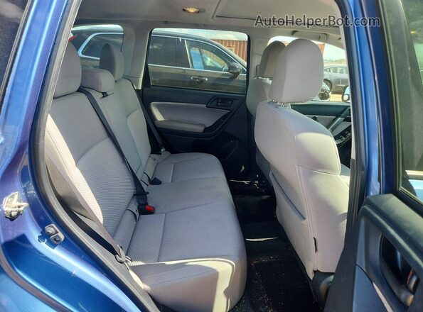 JF2SJAEC3HH517015 2017 SUBARU FORESTER Синий Вид задних сидений