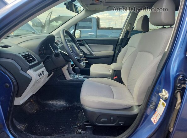 JF2SJAEC3HH517015 2017 SUBARU FORESTER Синий Вид салона спереди