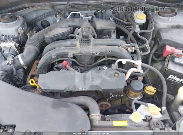 JF2SJAEC4JG552450 2018 SUBARU FORESTER Silver Rear view
