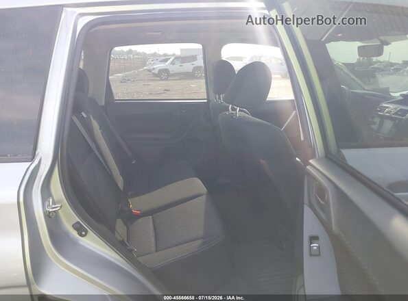 JF2SJAEC4JH454321 2018 SUBARU FORESTER Silver Vista de la etiqueta del VIN