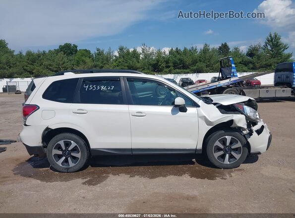 JF2SJAEC5HH555524 2017 SUBARU FORESTER White სალონის 360-გრადუსიანი ხედი