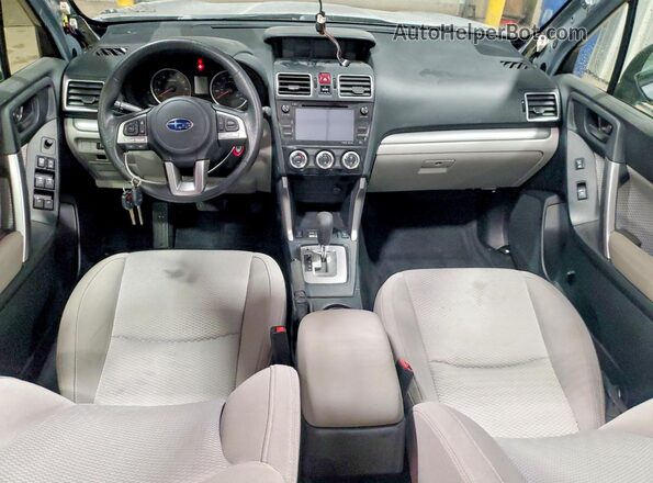 JF2SJAEC5HH567821 2017 SUBARU FORESTER Silver Dashboard view