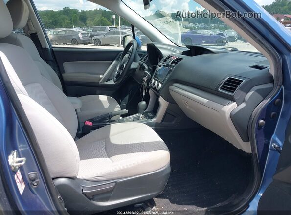 JF2SJAEC5JH401188 2018 SUBARU FORESTER Blue Вид салону спереду
