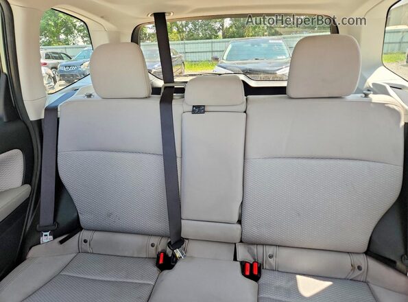 JF2SJAEC6JH416962 2018 SUBARU FORESTER Green Vista de los asientos traseros