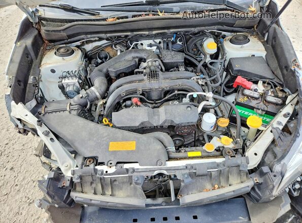 JF2SJAEC6JH570782 2018 SUBARU FORESTER White Engine compartment view