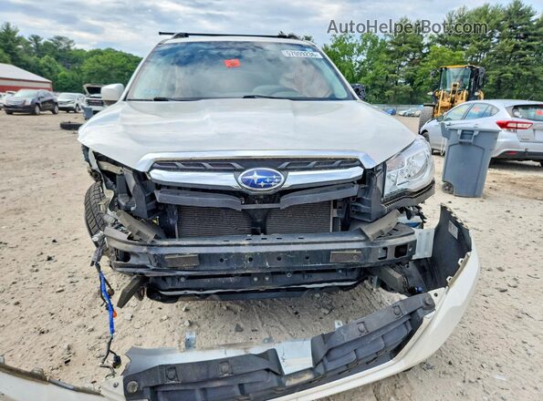 JF2SJAEC6JH570782 2018 SUBARU FORESTER White Front view