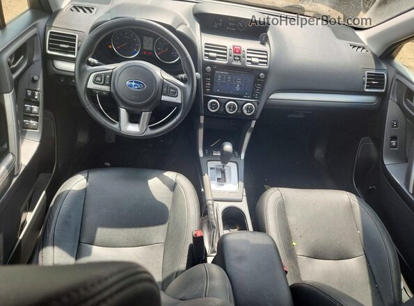 JF2SJAEC7HH471687 2017 SUBARU FORESTER Black Առջևի վահանակի տեսք