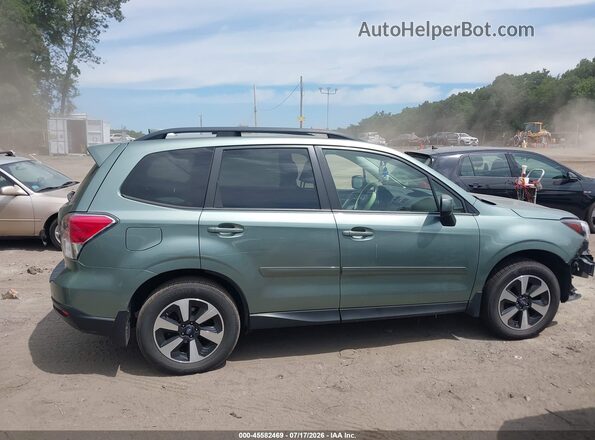 JF2SJAEC7JH557037 2018 SUBARU FORESTER Green Вид задньої частини салону