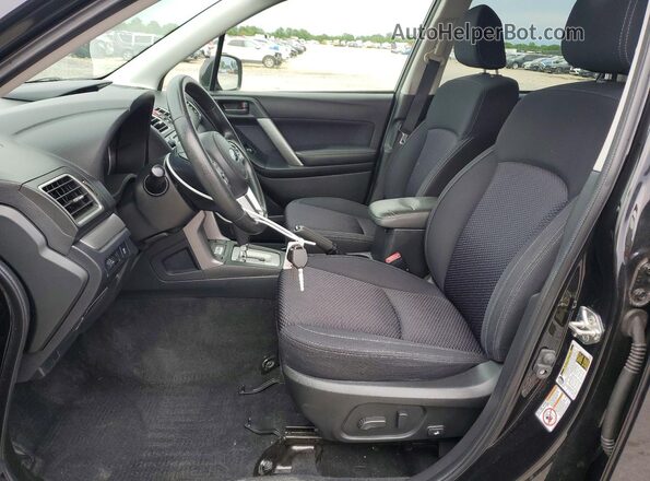 JF2SJAEC9JH439765 2018 SUBARU FORESTER Black წინა სალონის ხედი