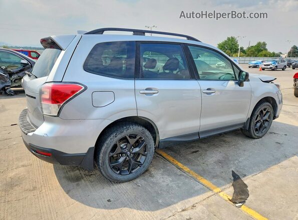 JF2SJAECXJH488263 2018 SUBARU FORESTER Серебряный Задняя правая четверть