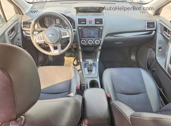 JF2SJAECXJH488263 2018 SUBARU FORESTER Серебряный Вид панели приборов