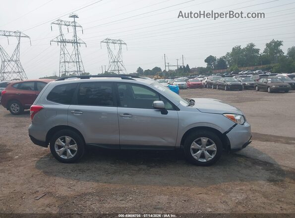 JF2SJAFC2GH526625 2016 SUBARU FORESTER Серый Вид задней части салона