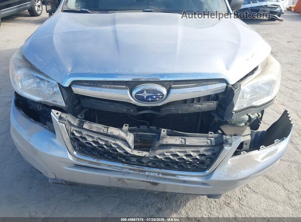 JF2SJAFC3GH563067 2016 SUBARU FORESTER Silver Widok z przodu