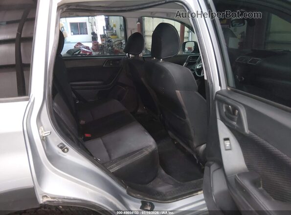 JF2SJAGC1JH504122 2018 SUBARU FORESTER Silver VIN sticker view