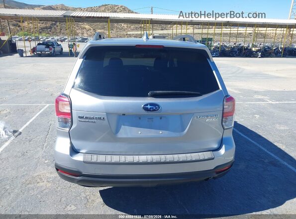 JF2SJAGC2HH494050 2017 SUBARU FORESTER Silver 