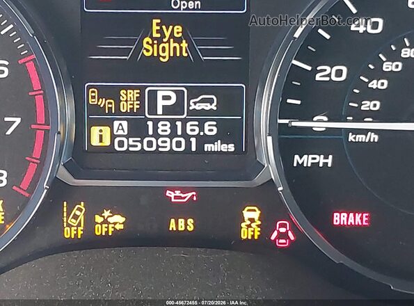 JF2SJAGC3JH524131 2018 SUBARU FORESTER Silver 