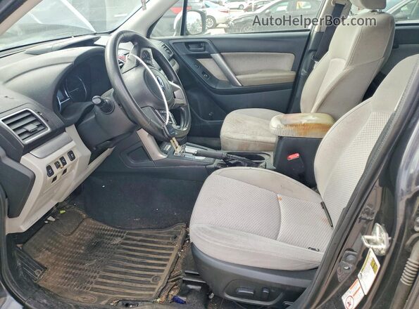 JF2SJAGC4JH487753 2018 SUBARU FORESTER Gray Front interior view