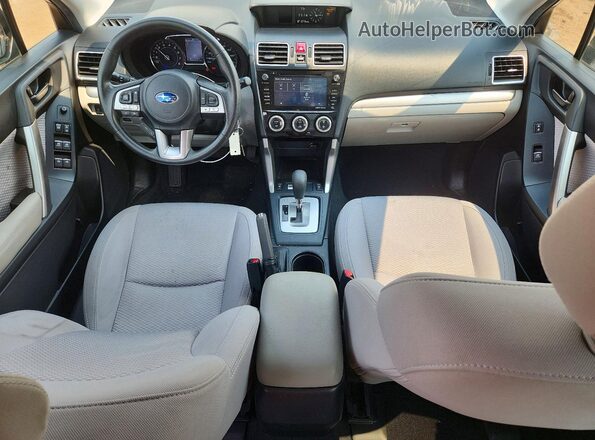 JF2SJAGC5HH579724 2017 SUBARU FORESTER White Vista del salpicadero