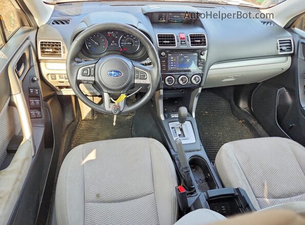JF2SJAGC5JH507850 2018 SUBARU FORESTER White Dashboard view