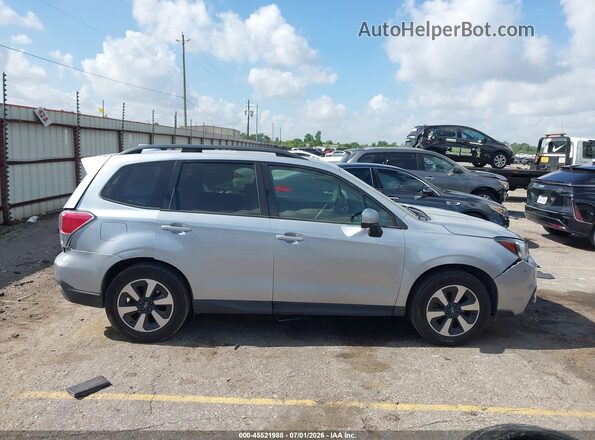 JF2SJAGC8JH406351 2018 SUBARU FORESTER Light Blue Панорамный вид салона 360°