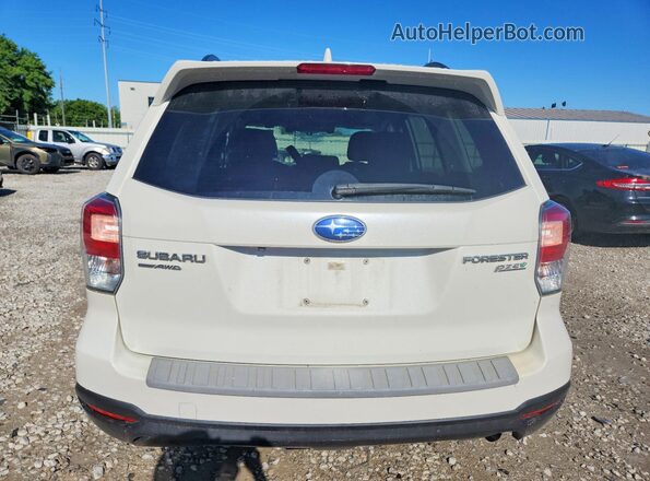 JF2SJAGC9HH579130 2017 SUBARU FORESTER Белый Вид сзади
