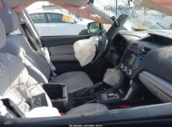 JF2SJAGC9JH539958 2018 SUBARU FORESTER Silver Widok wnętrza z przodu