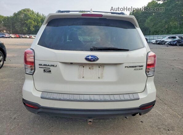 JF2SJAGCXHH560747 2017 SUBARU FORESTER White Widok z tyłu